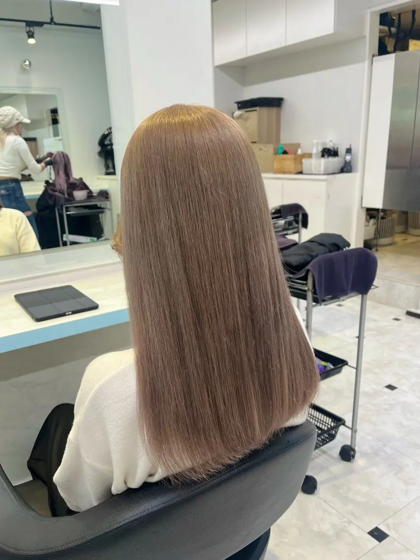 ロング カラー ヘアカラー トリートメント ブリーチカラー 🩵MIZUKIのヘアスタイル