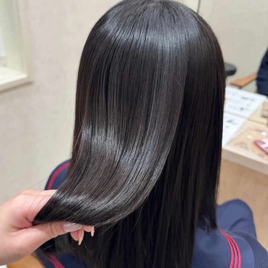 セミロング パーマ カット 縮毛矯正 大人可愛いhair 🐾🩵HANAのヘアスタイル