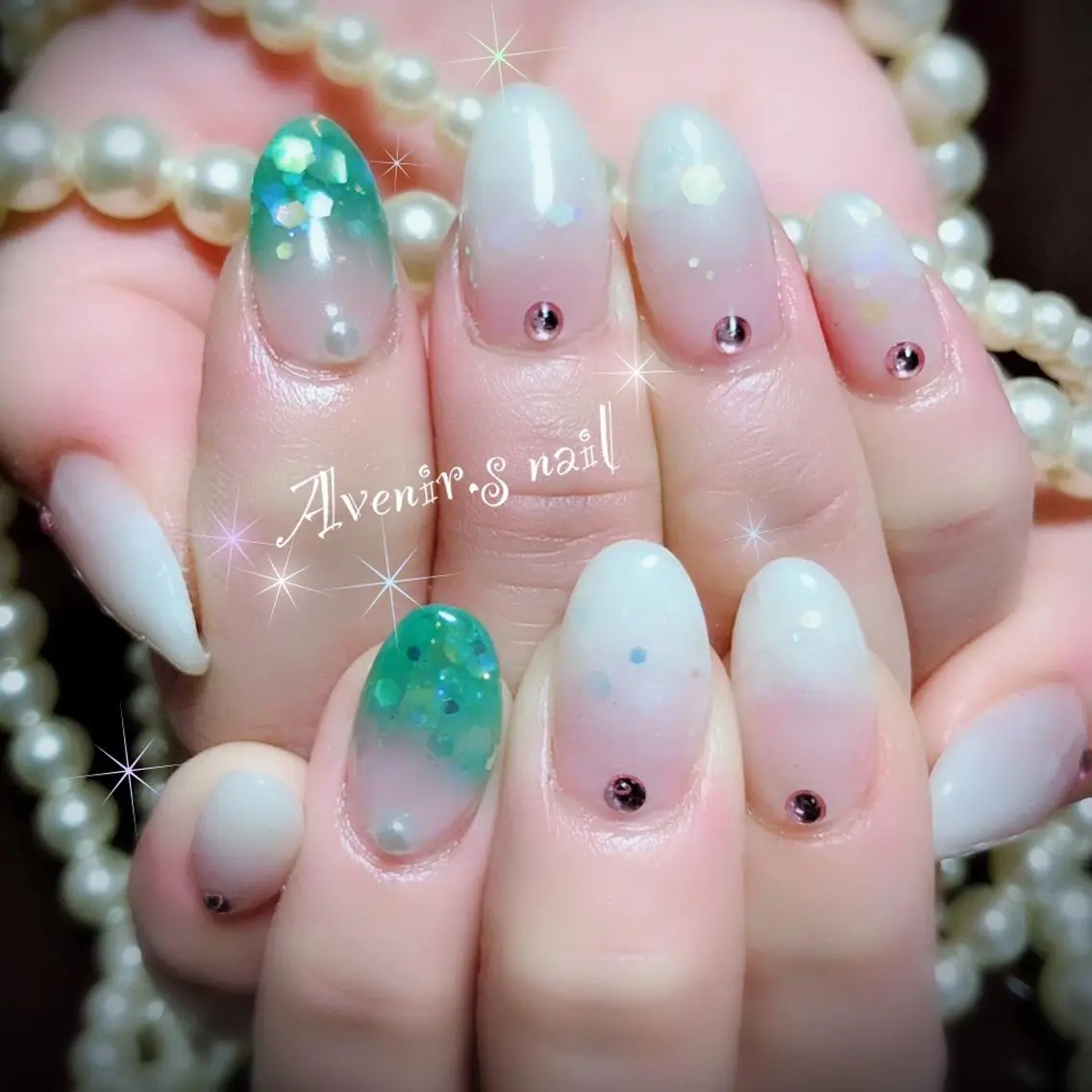 ネイル グラデーション スカルプネイル Home Salon Avenir.のネイルデザイン