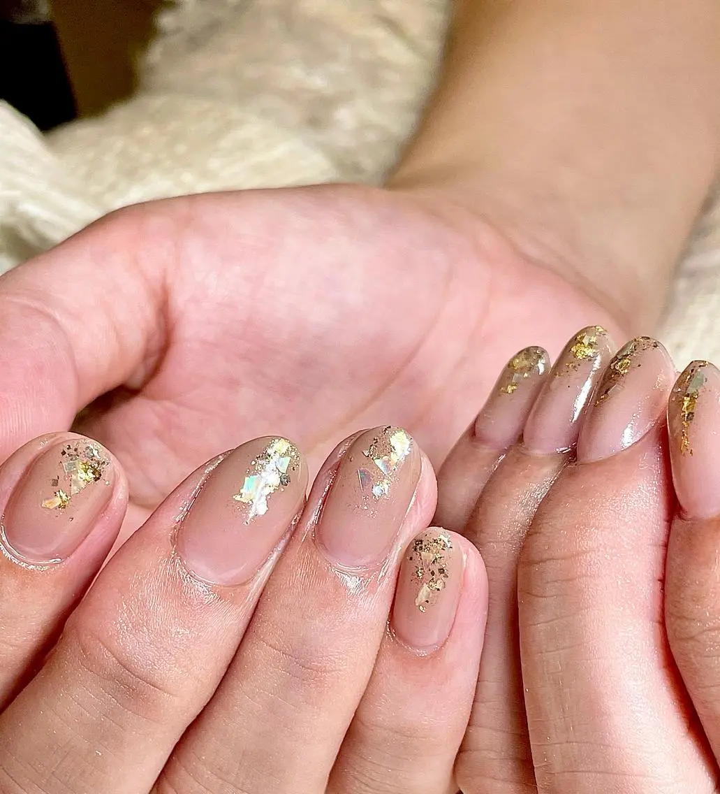 ミディアム カラー パーマ ヘアアレンジ メンズ キッズ ネイル マツエク・マツパ ベージュカラー ブラウンカラー ブラウンベージュ カラーマツエク ブラウン el. by Aoのネイルデザイン