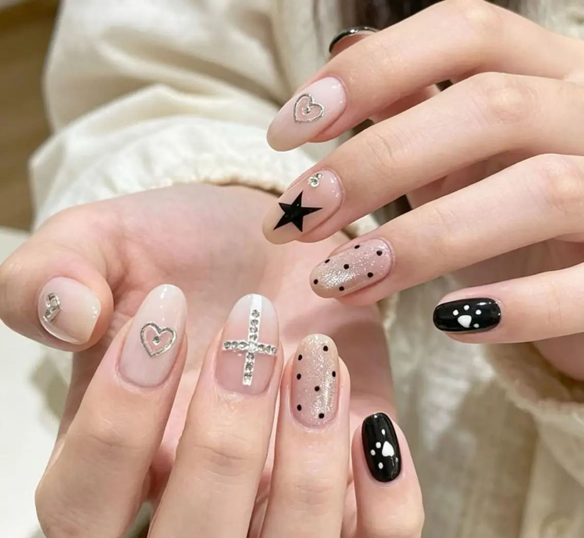 ネイル ハンドネイル she’s nailのネイルデザイン