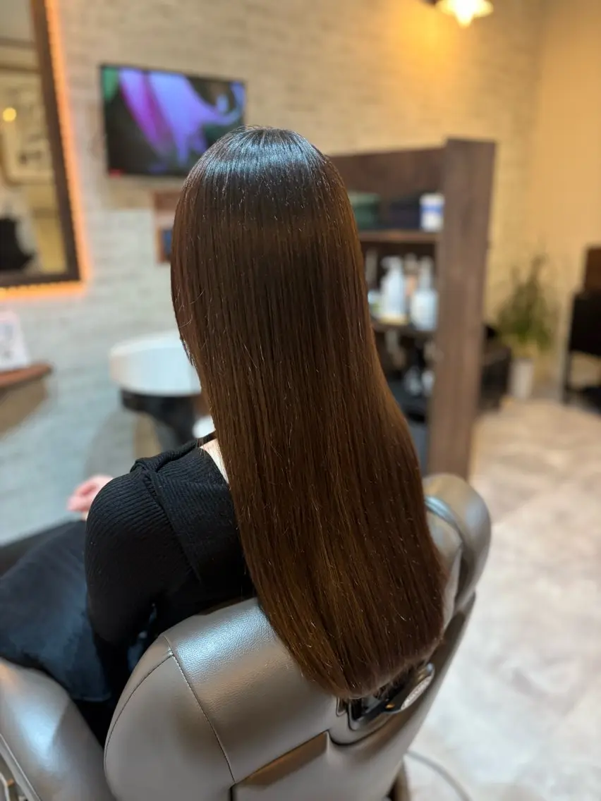 ロング ツヤ髪専門美容師 桑原 和誠のヘアスタイル
