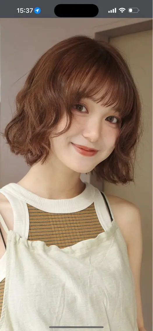ショート 韓国風レイヤーカラー ライムのヘアスタイル