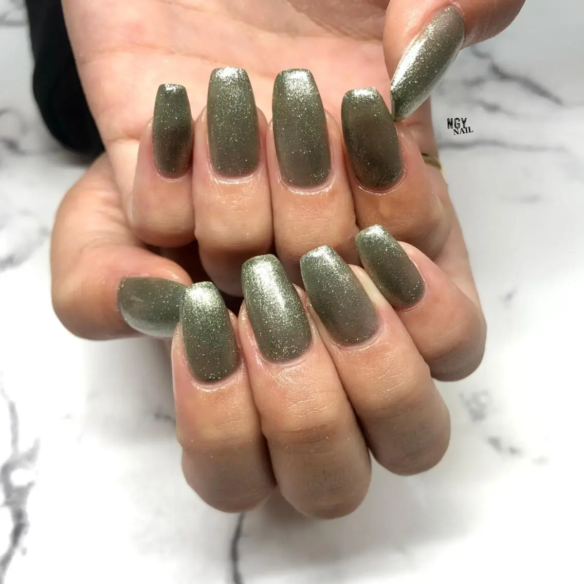 ネイル グリーン ラメ(グリッター) ハンドネイル NAIL NOWのネイルデザイン