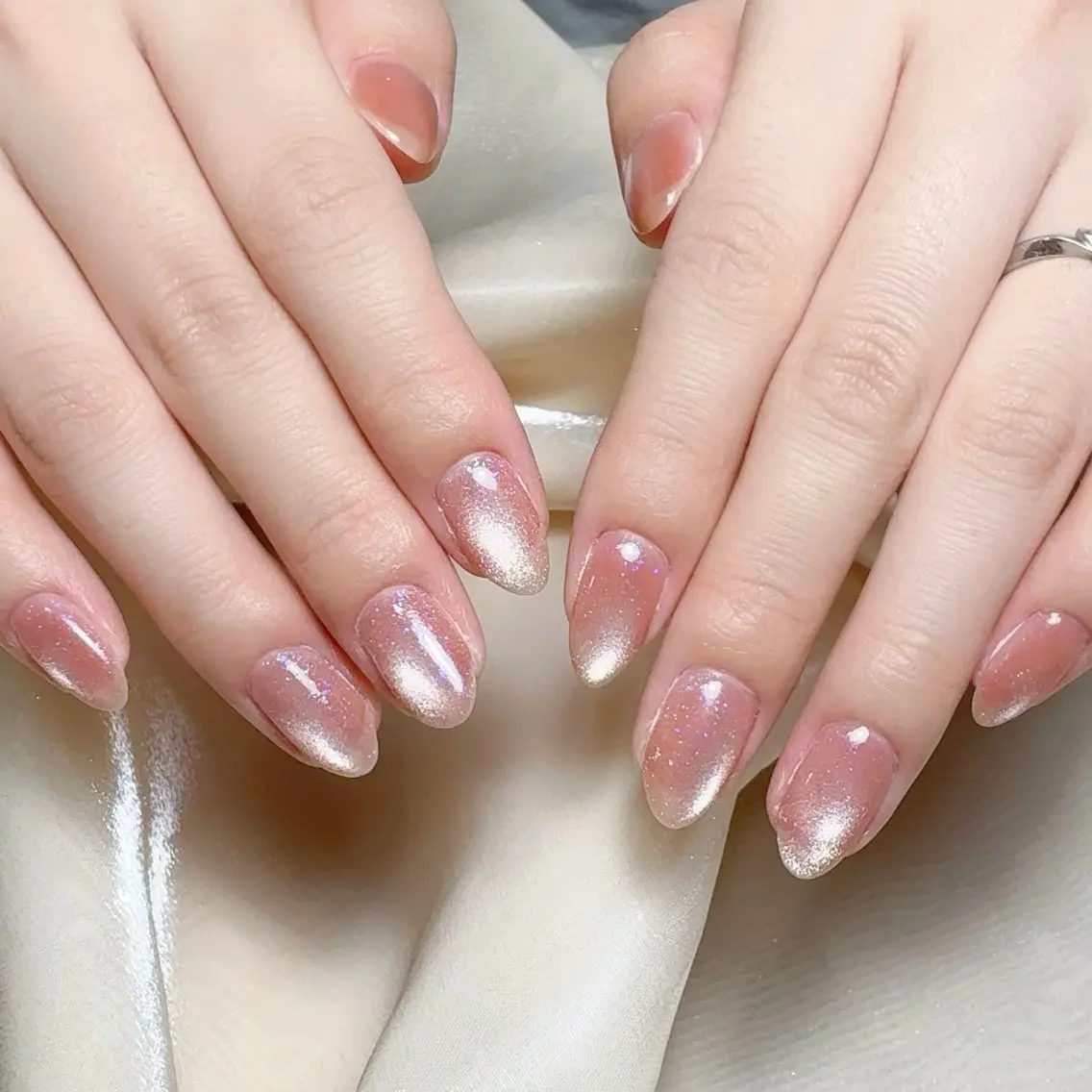 メンズ ネイル メンズ韓国風 アートネイル オーロラネイル ガーリー キラキラネイル ハンドネイル Nail salon 木にいるのネイルデザイン