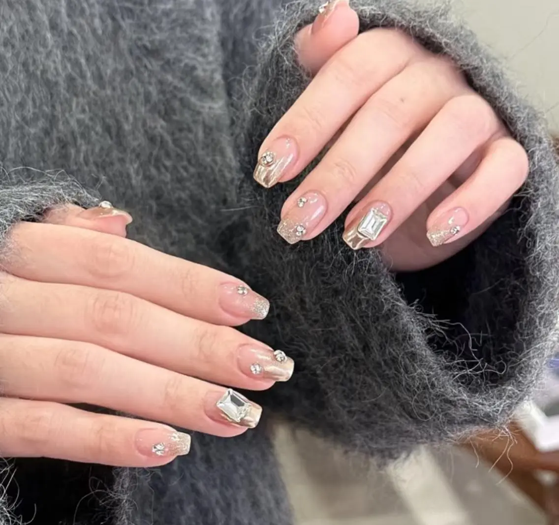 ネイル ハンドネイル 🎀 NaNa_nailのネイルデザイン