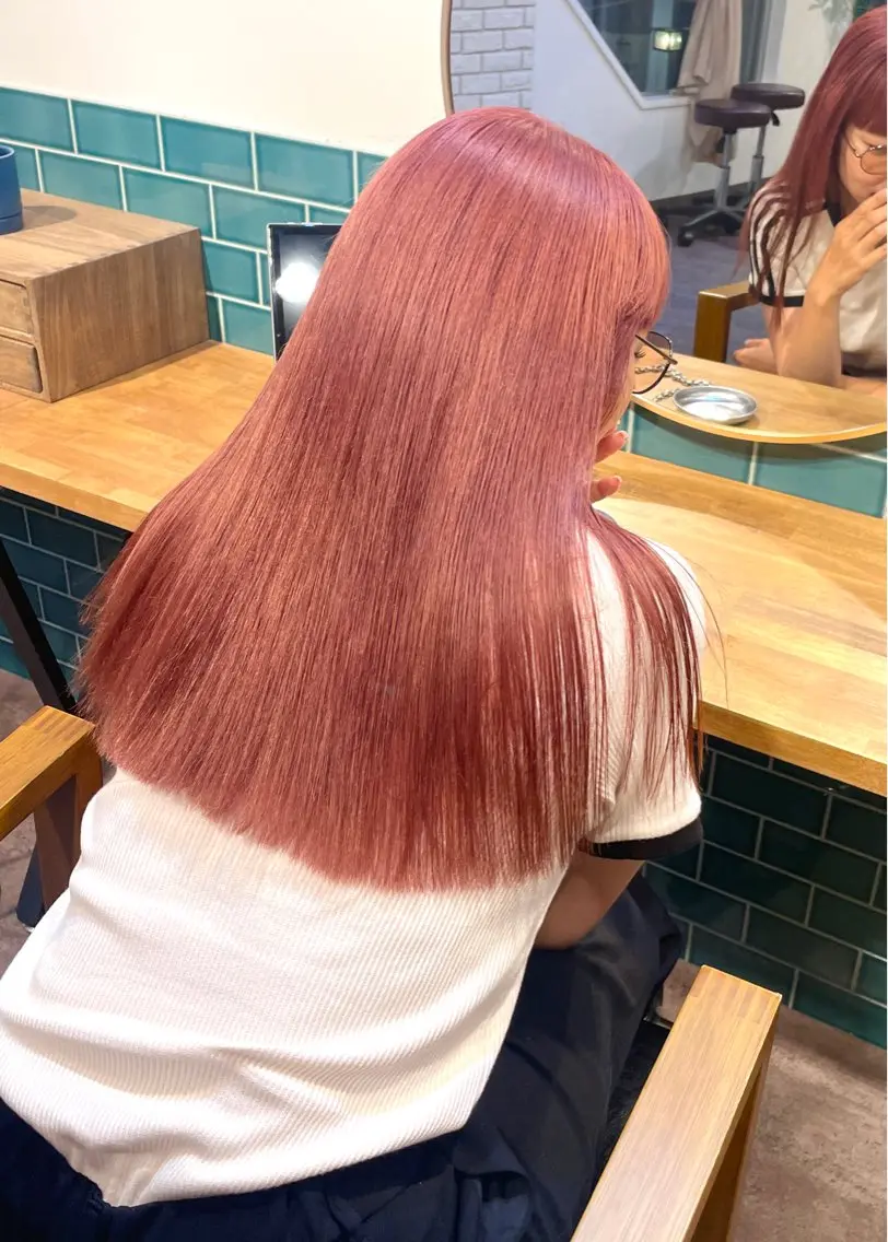 ロング カラー 東 みのりのヘアスタイル