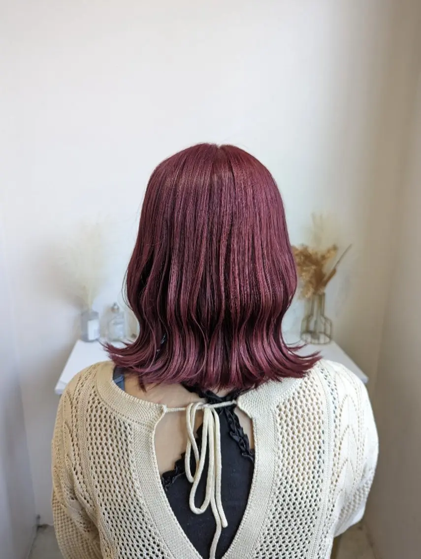 カラー セミロング nanami /Toiroのヘアスタイル