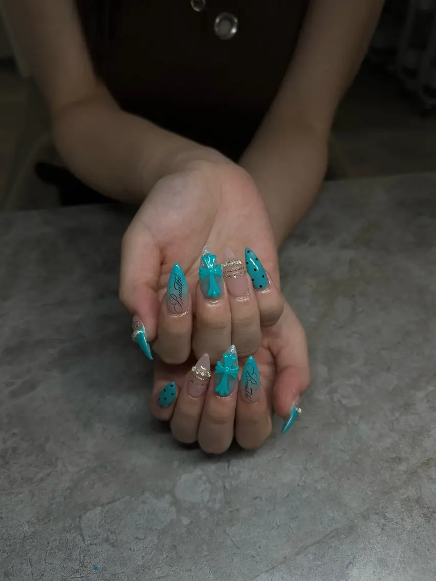 ネイル ハンドネイル IROHA NAIL akoのネイルデザイン