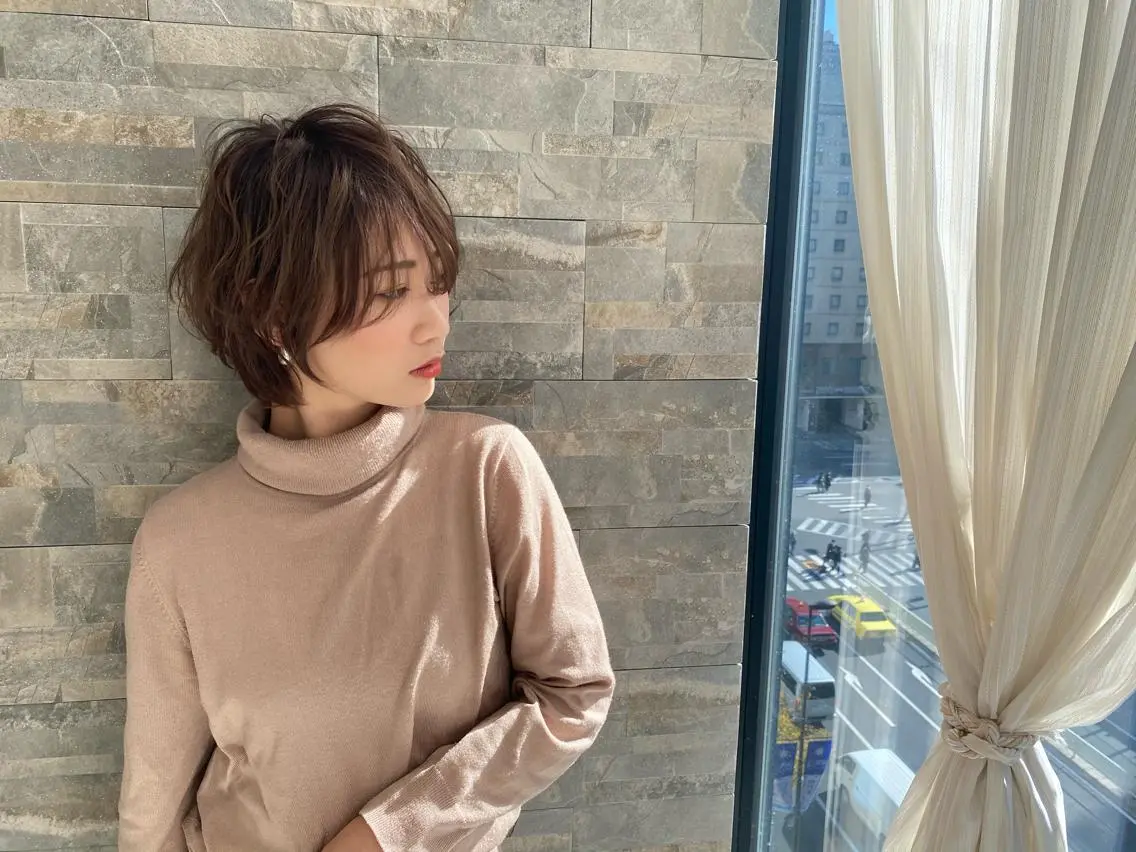 ショート カラー 小顔カット LaBless梅田 🎀坂本リオのヘアスタイル