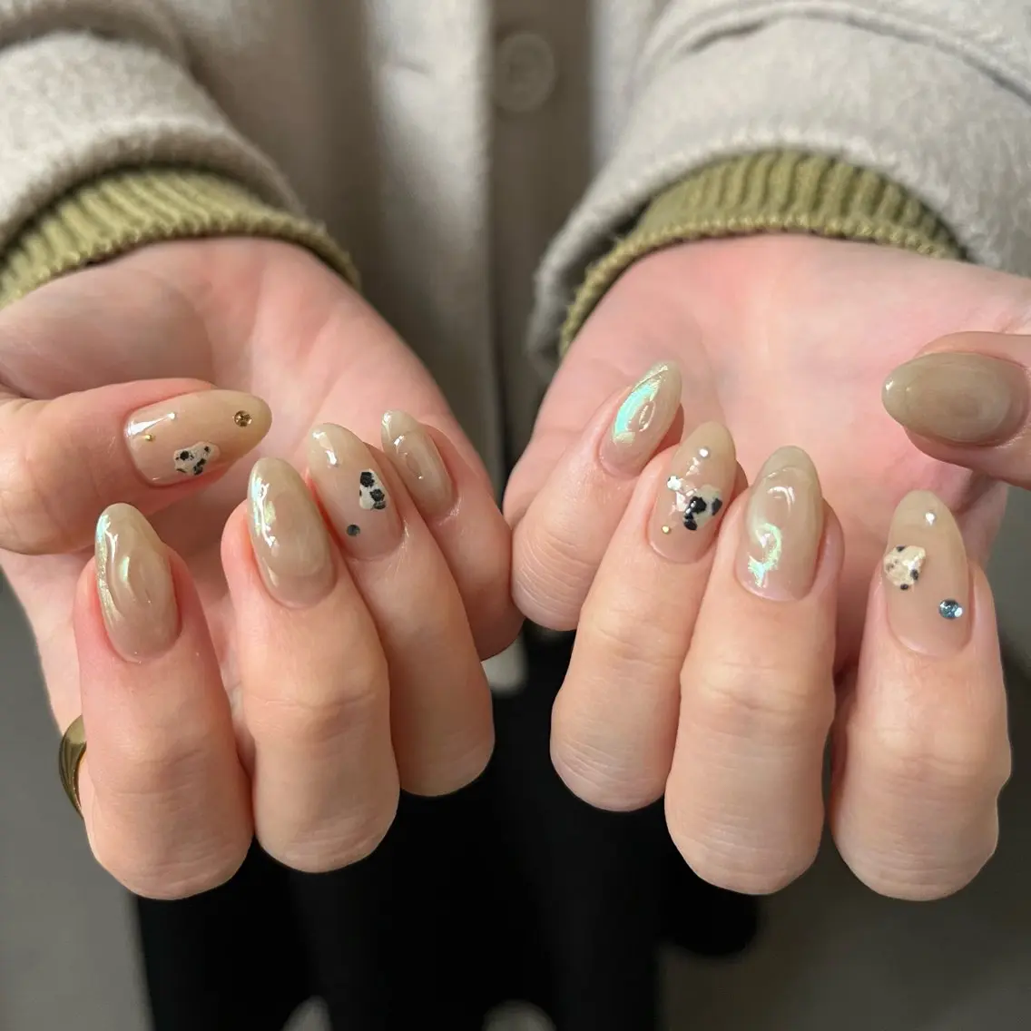 ネイル グリーン ハンドネイル vegh. nail/阿波座のネイルデザイン
