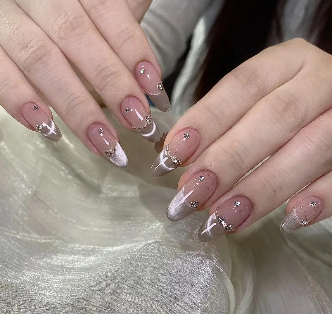 ネイル ハンドネイル ハンドケア 🍑 momo_nailのネイルデザイン
