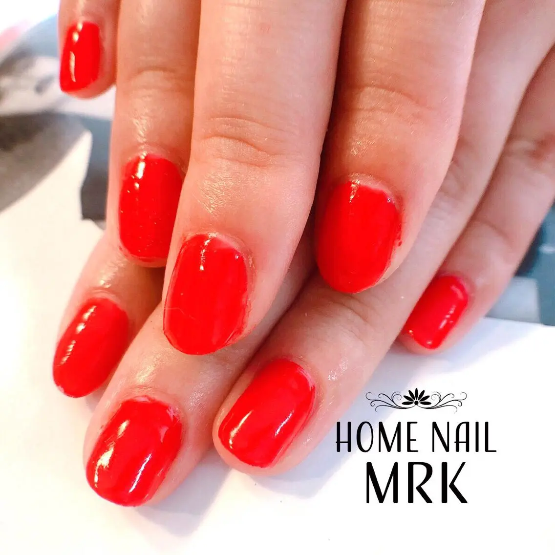 ネイル ワンカラーネイル 赤色 MARUKO nailのネイルデザイン