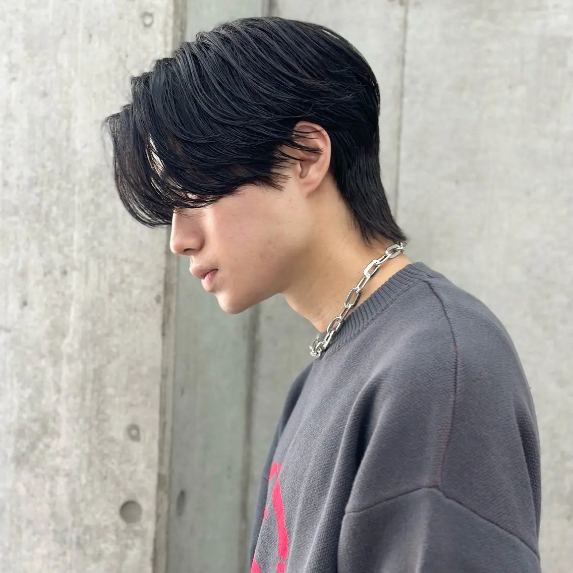 ミディアム カラー パーマ メンズ ミディアムパーマ カルマパーマ メンズ韓国風 メンズパーマ ツイストスパイラルパーマ 【池袋店 店長】伊藤 昂樹/曲がる縮毛矯正のヘアスタイル