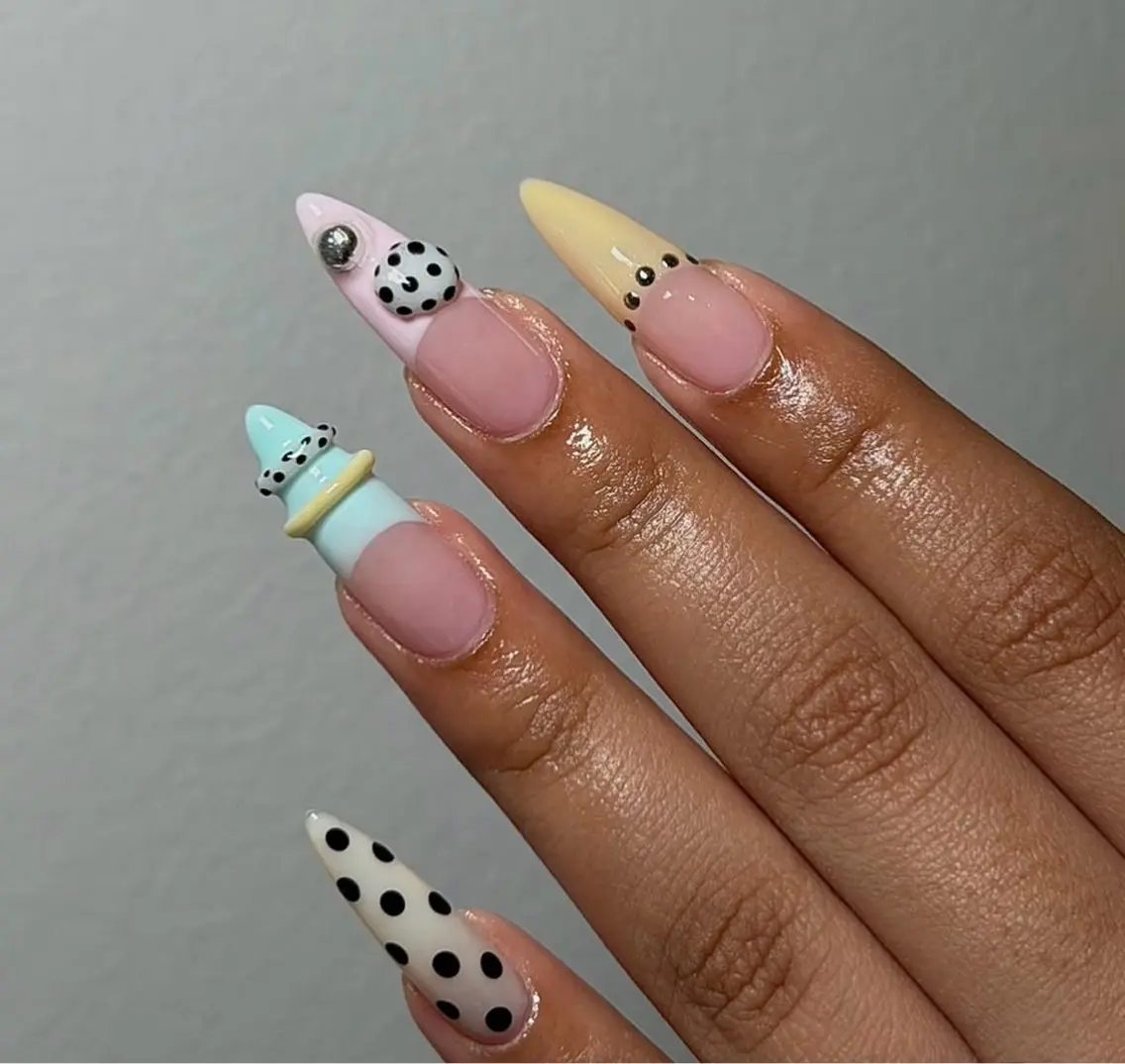 ネイル AKINA NAILのネイルデザイン