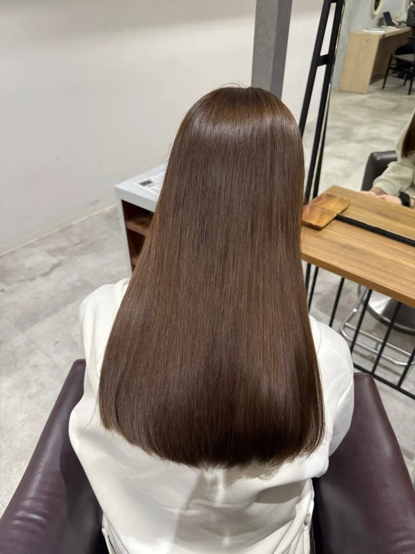 ロング カラー ベージュカラー ブラウンカラー 透明感カラー シアーベージュ ヘアカラー 紅都🫧透明感 水光カラー🫧のヘアスタイル