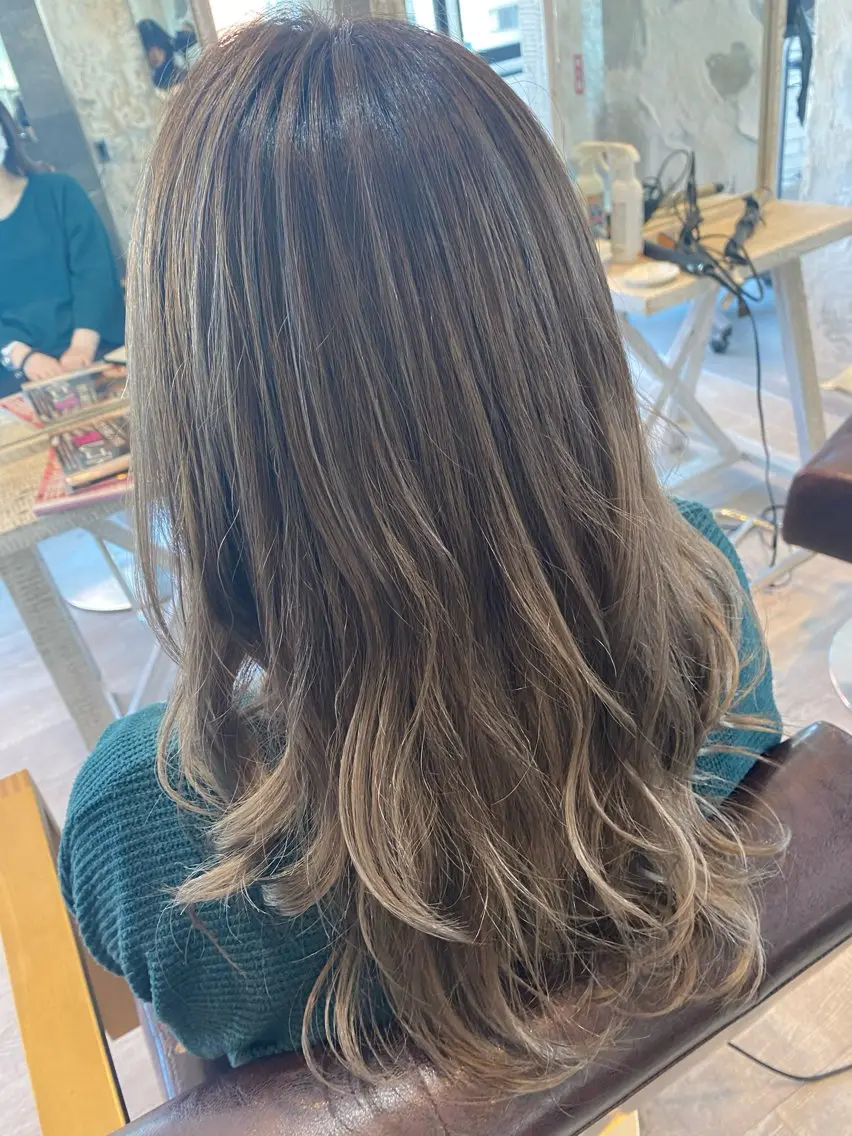 ロング カラー 塚本 昂のヘアスタイル