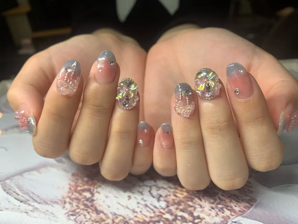 ネイル フレンチネイル ジェルネイル 韓国ネイル マグネットネイル マグネットフレンチ akina nailsのネイルデザイン