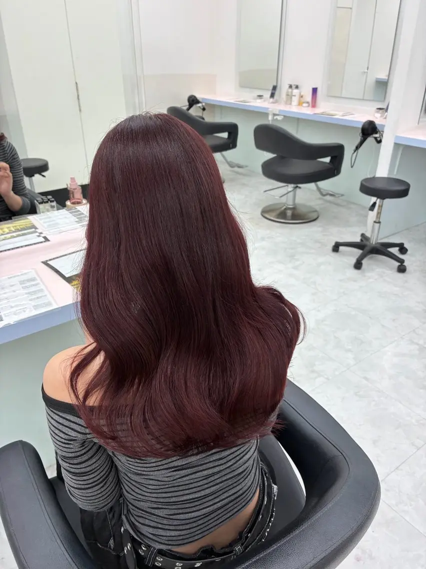 ロング ヘアカラー トリートメント かわいいモテカラー 🎀SAAKA🎀のヘアスタイル