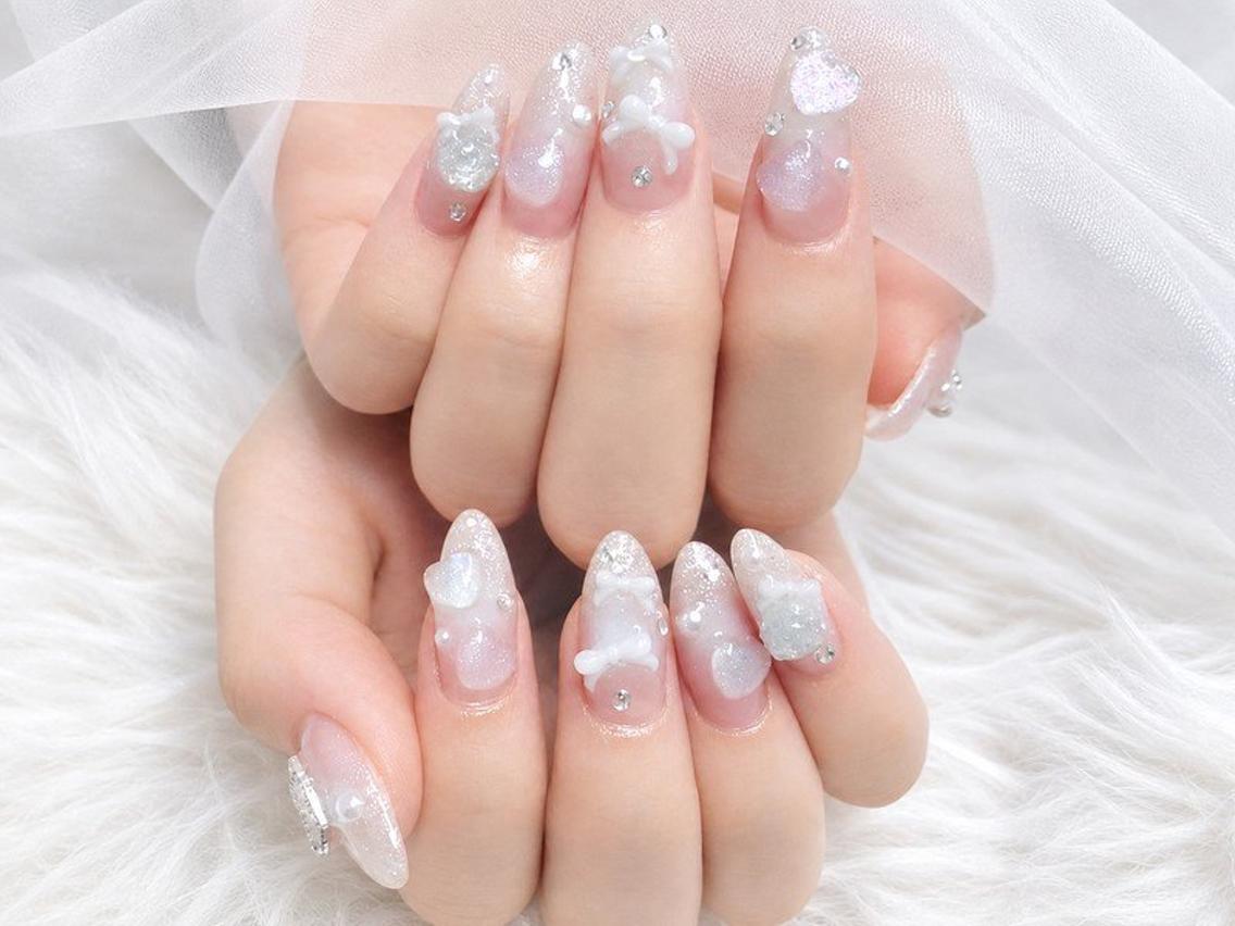 ネイル チークネイル ラメ(グリッター) ラメグラデーション ハンドネイル Lili Nail Studio西荻窪店のネイルデザイン