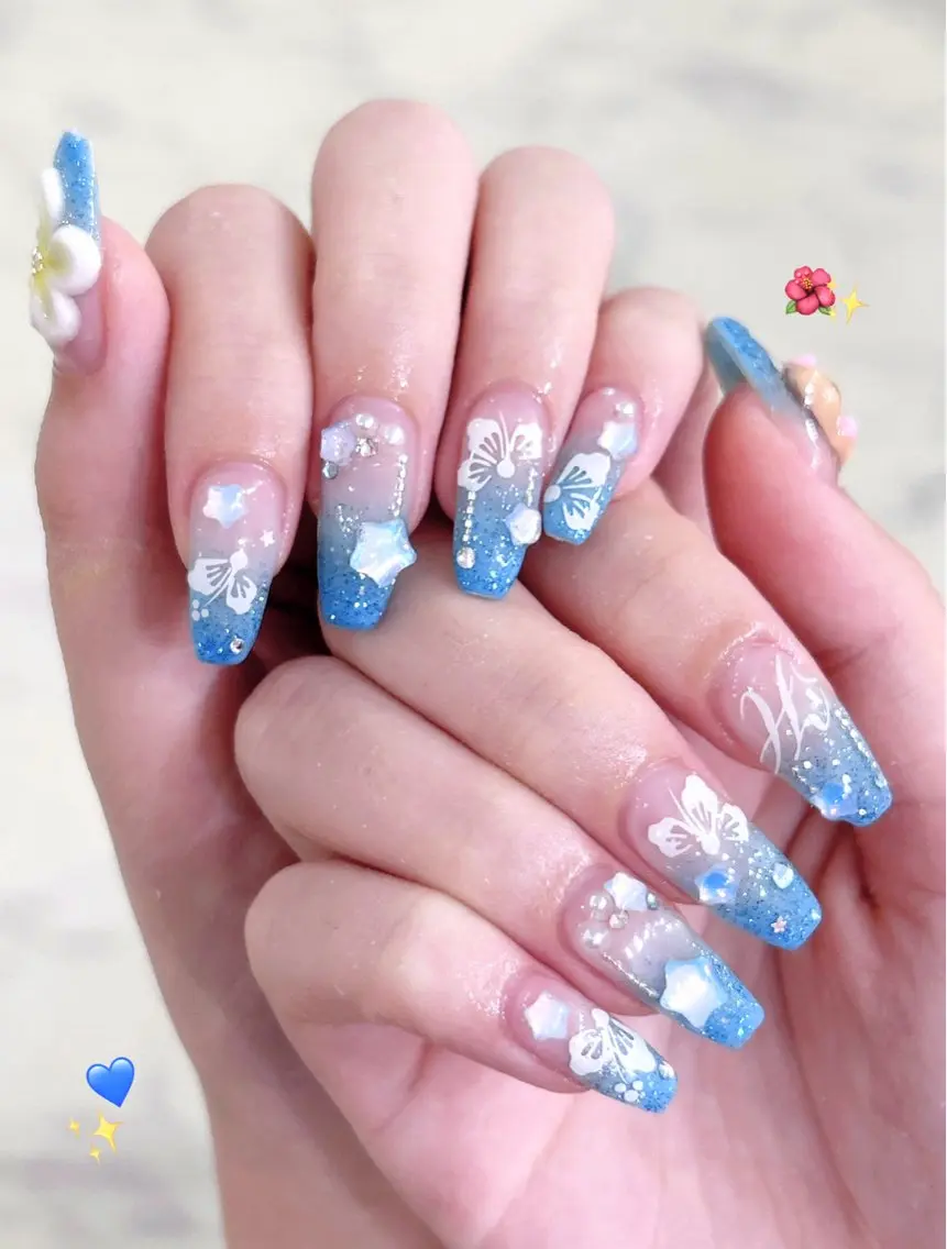 ネイル 長さ出し ハンドネイル ️🫧みつき/ 渋谷/痛ネイル️🫧のネイルデザイン