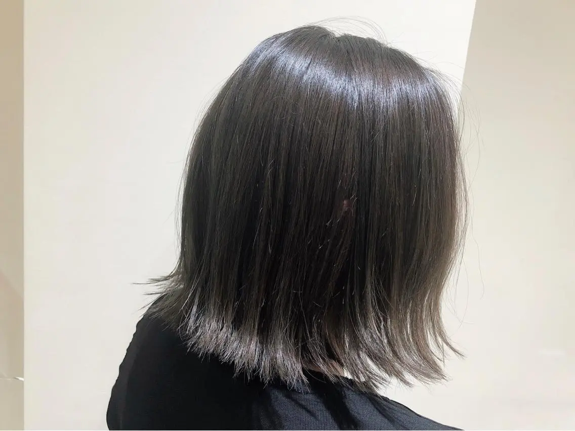 どなたでもご予約可能です☝🏻 艶やかなヘアカラーに!✨ ブリーチは承っておりません🙇🏻♂️ご了承くださいませ💦の写真