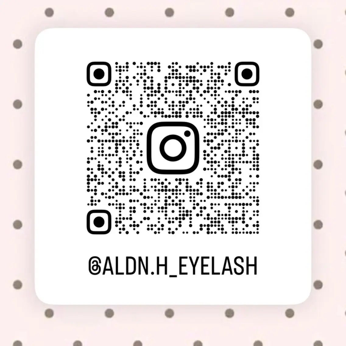 H  eyelash ⌇𝐦𝐢𝐮 ☽のマツエク・マツパデザイン