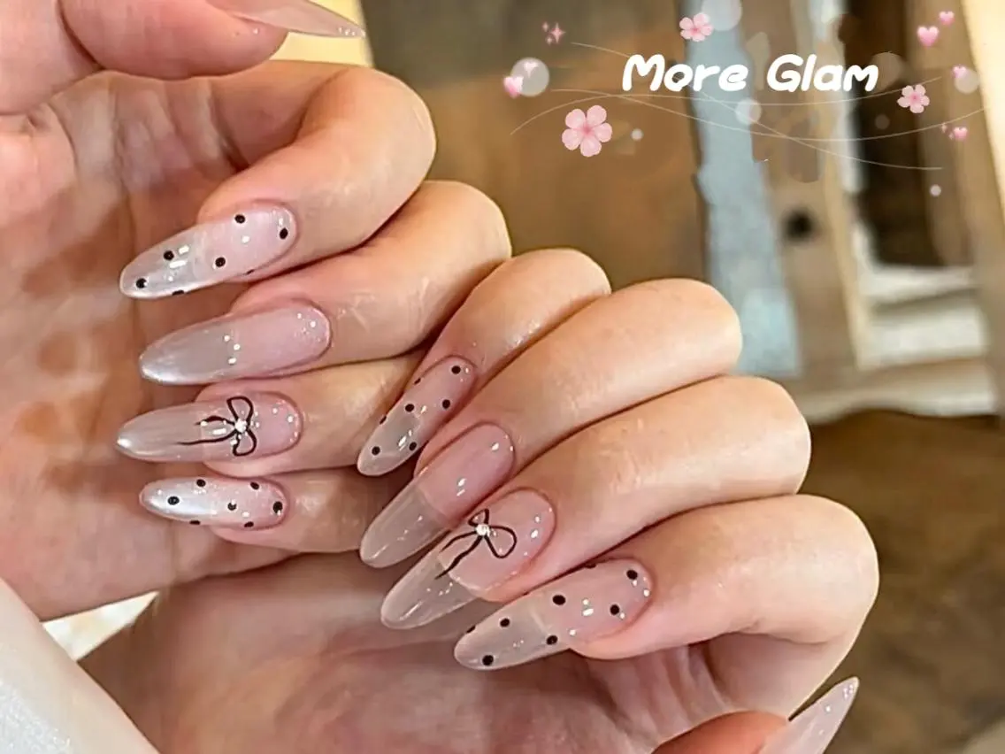 ネイル フットネイル フレンチネイル ジェルネイル ガラスフレンチ 韓国ネイル MoreGlam ネイルのネイルデザイン