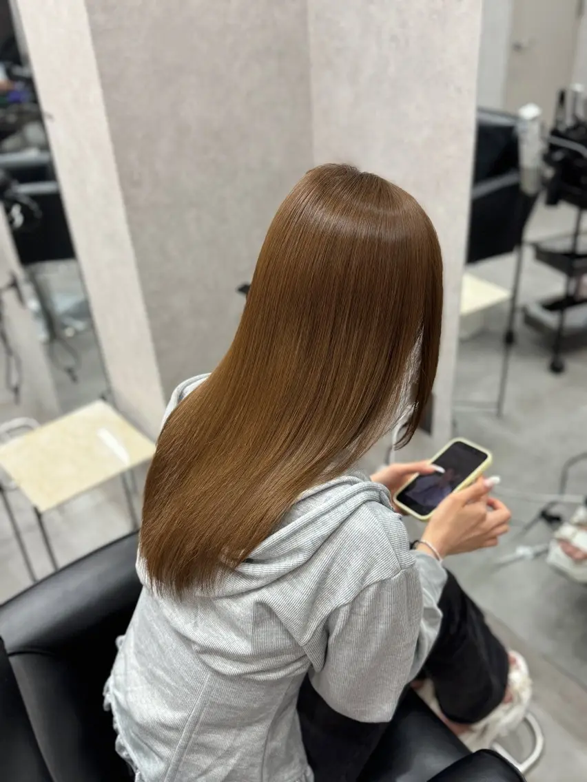 29日限定【更なる技術向上の為のメニュー】ブリーチ縮毛矯正+髪質改善Tr+メンテカット 下記の詳細をご確認くださいの写真