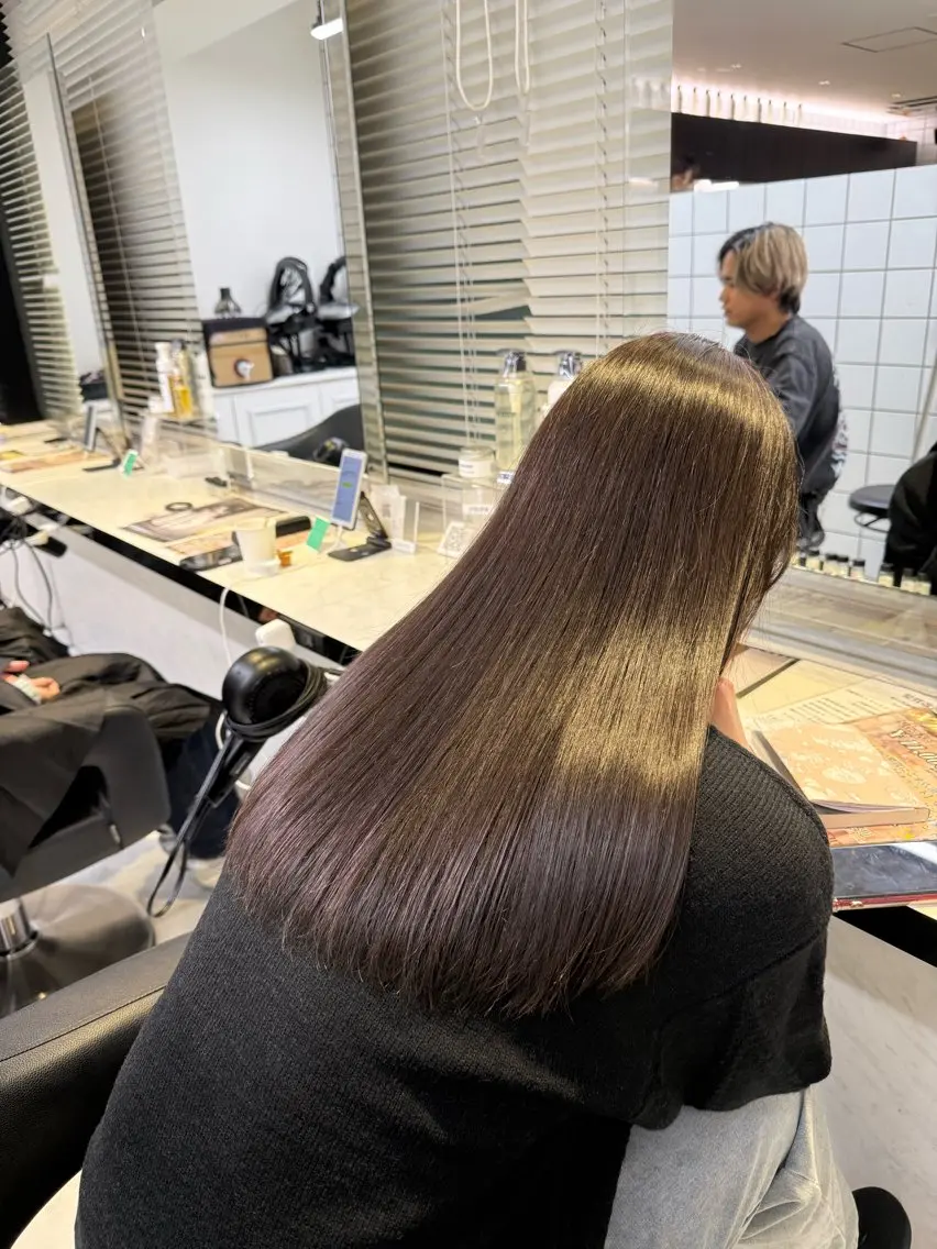 ロング カラー グレージュ カット 韓国風グレージュ 🤍たくみ🤍のヘアスタイル