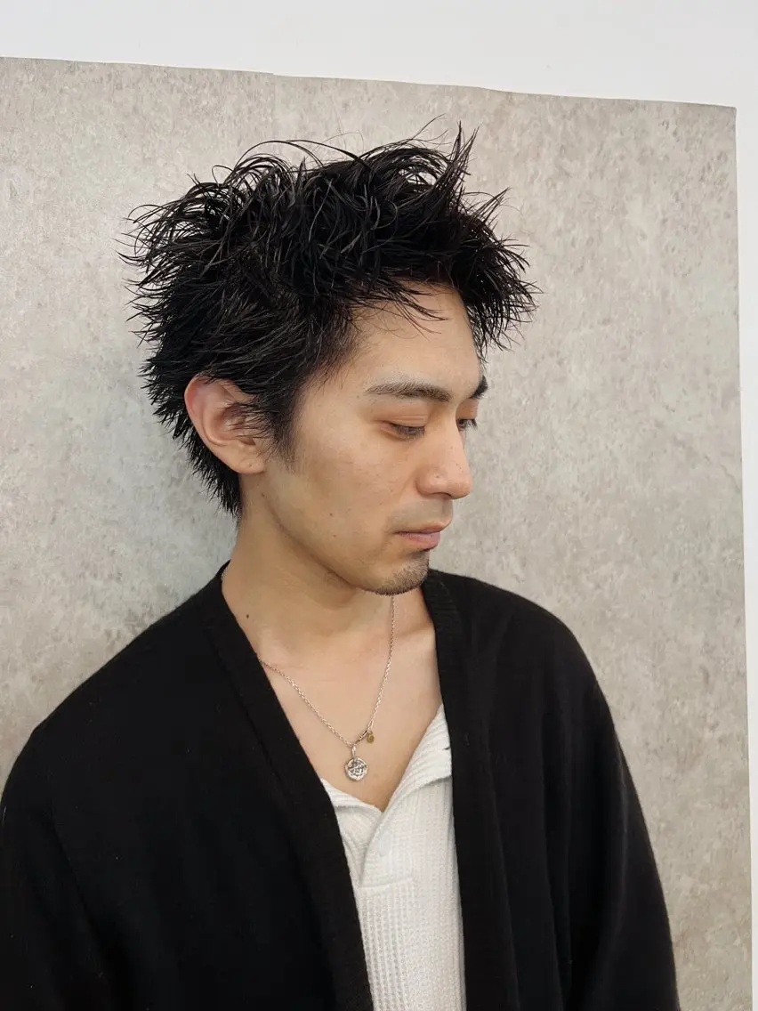 カラー パーマ ヘアアレンジ メンズ オールバック アップバング ビジネス コンマヘア 七三 カット トリートメント ショートヘア原宿 fifth コシのヘアスタイル