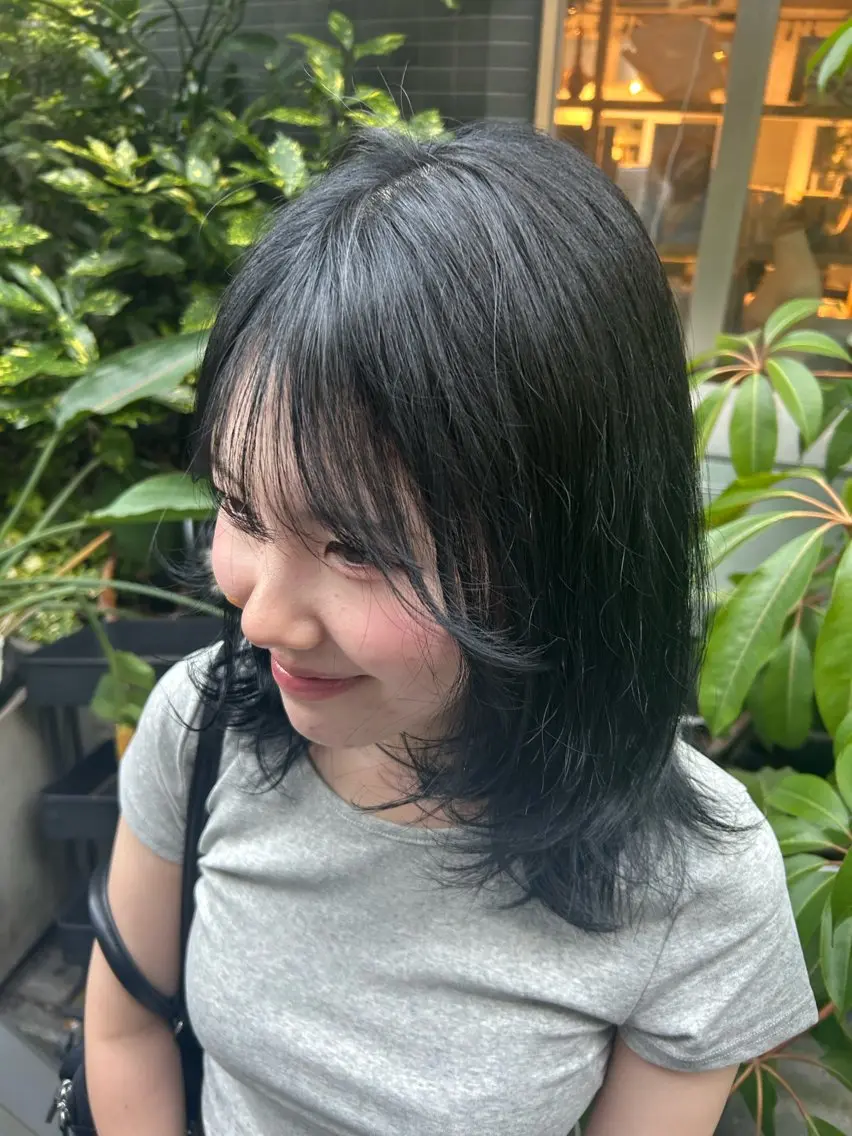 ミディアム ヘアカラー アワタケ リンのヘアスタイル