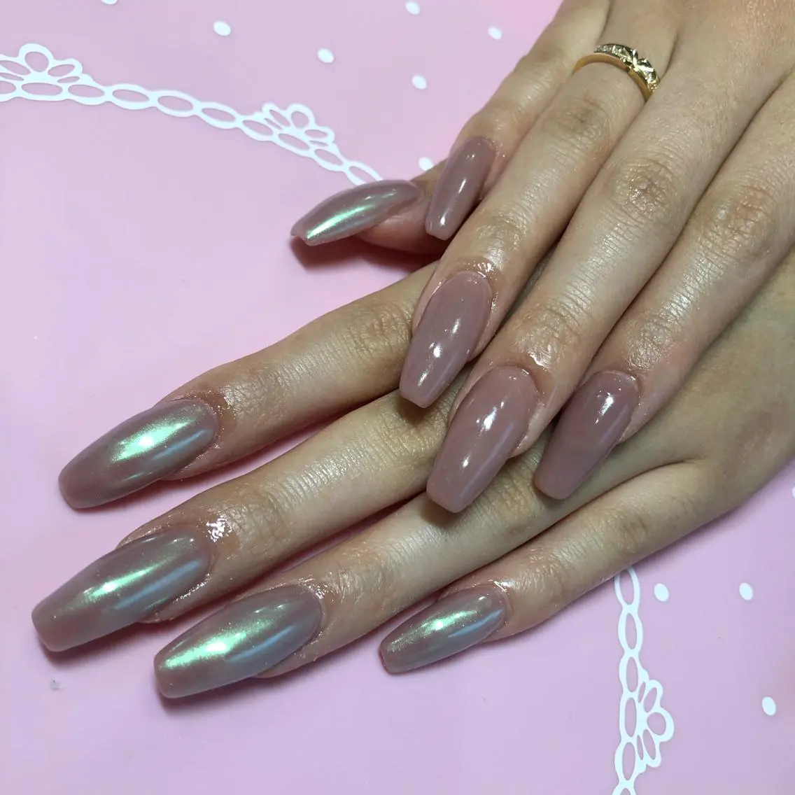 ミディアム ネイル ハンドネイル 《LB》ラブリエ Nail&eyeのマツエク・マツパデザイン