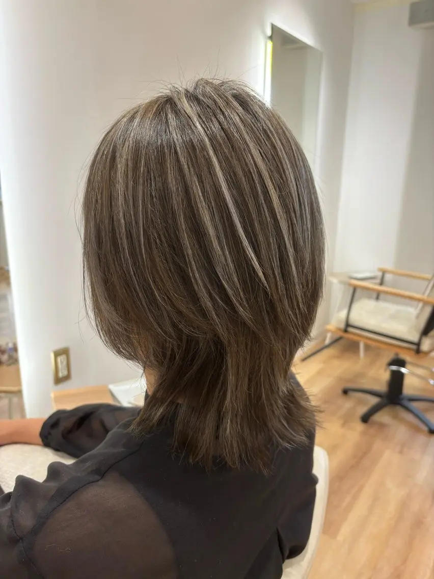 ミディアム 小山 悦宏のヘアスタイル