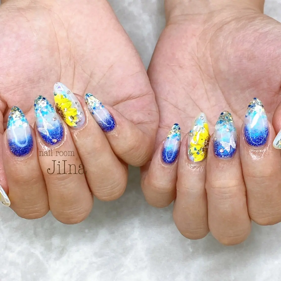 ネイル 持ち込み JiIna nailのネイルデザイン
