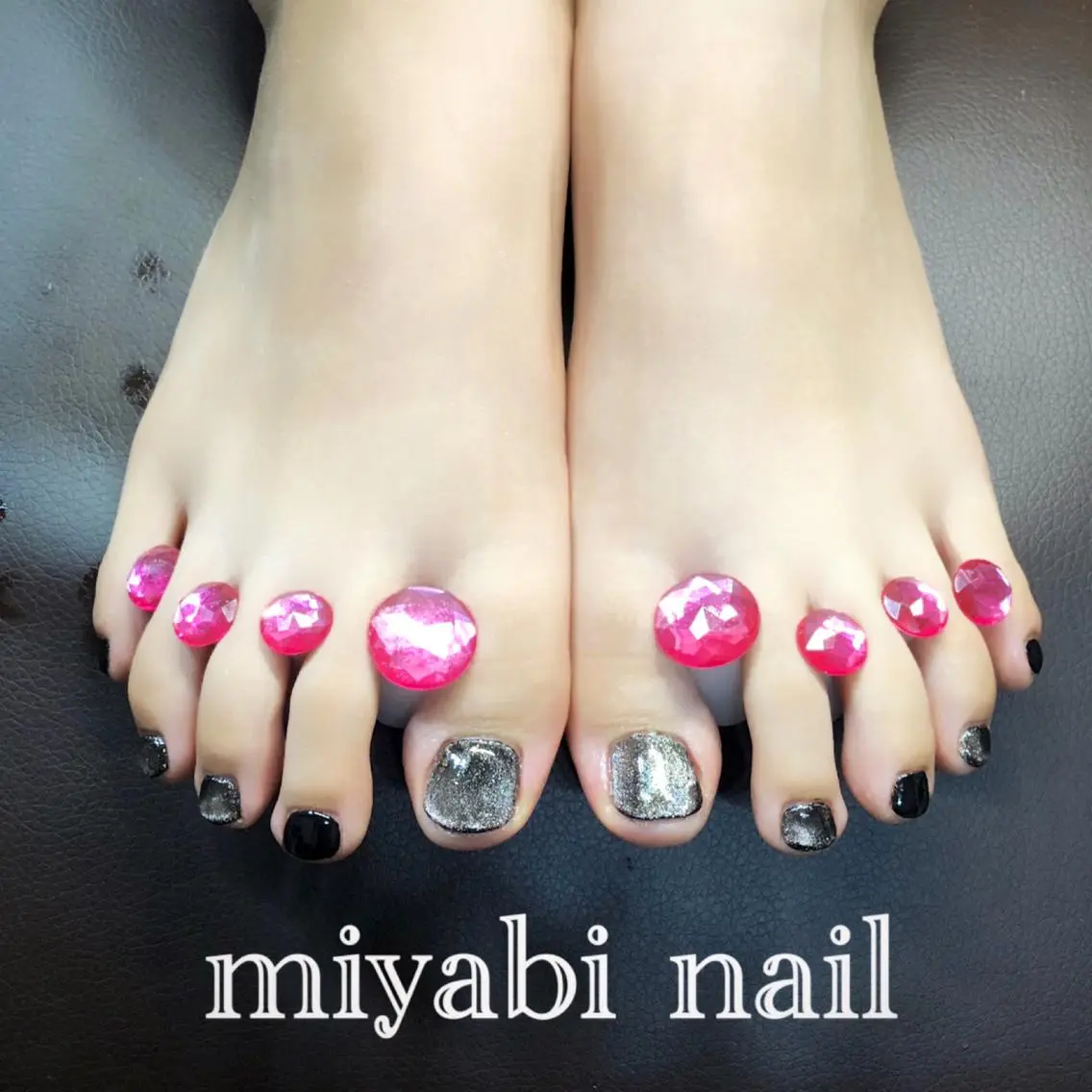 ネイル マグネットネイル フットネイル miyabi nail 桂川駅近くのネイルデザイン
