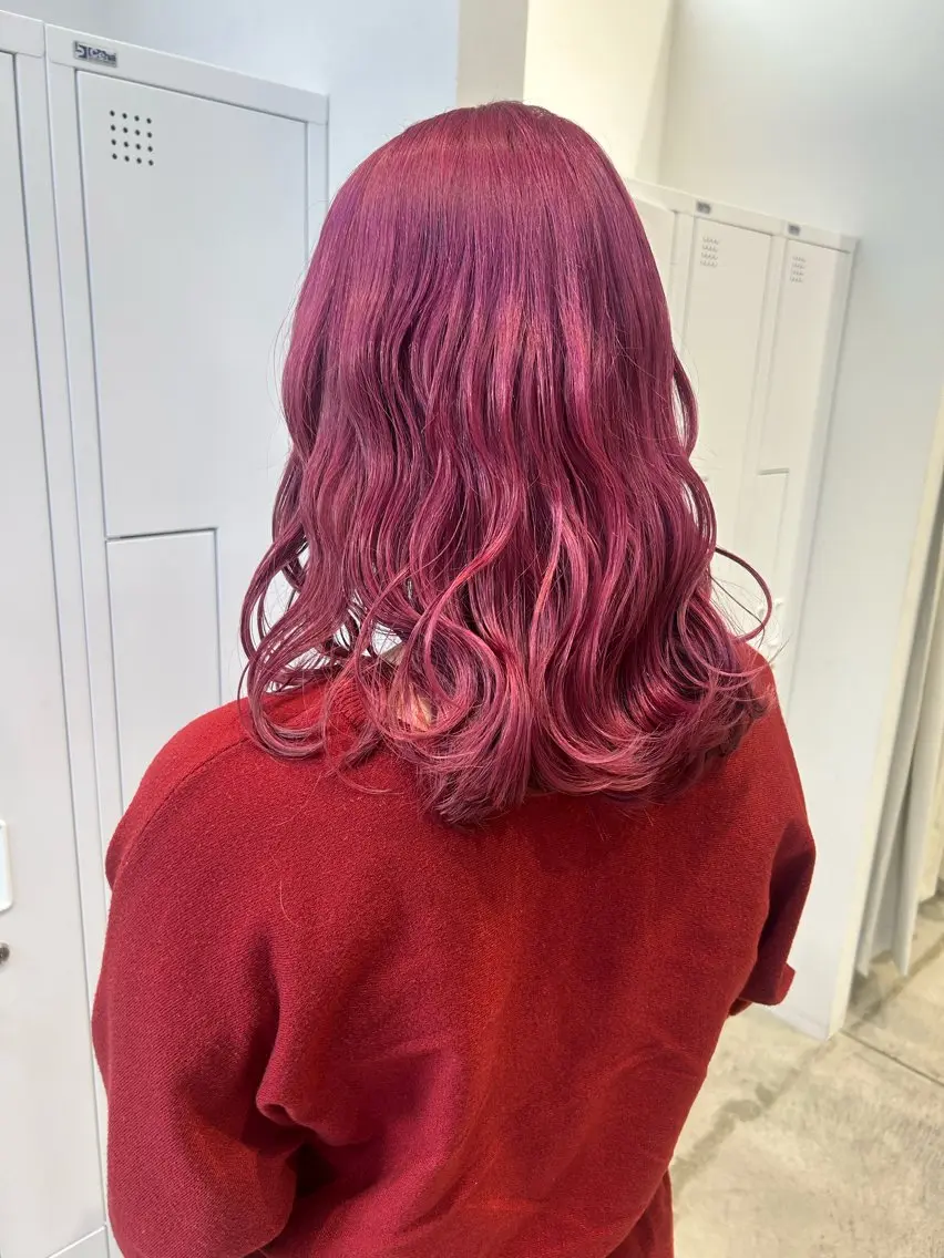 ミディアム カラー ヘアアレンジ ブリーチ カット ヘアカラー トリートメント yuka .のヘアスタイル