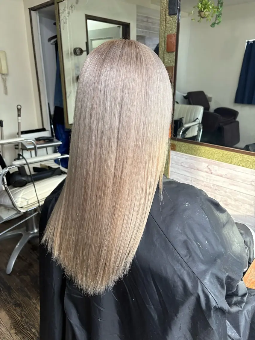 カラー ヘアカラー 渡辺 健太のヘアスタイル