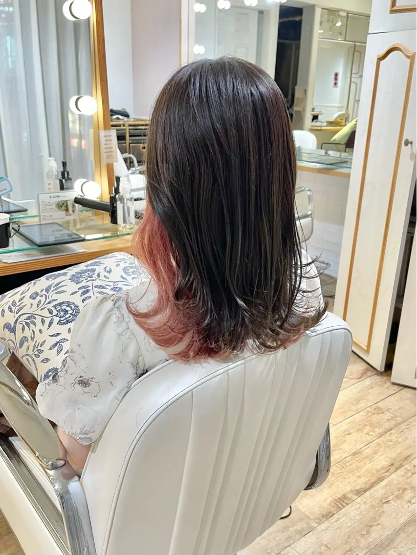 セミロング カラー ヘアアレンジ ヘアカラー トリートメント ハイトーンピンク🍑 ブリーチ🍑RINAのヘアスタイル