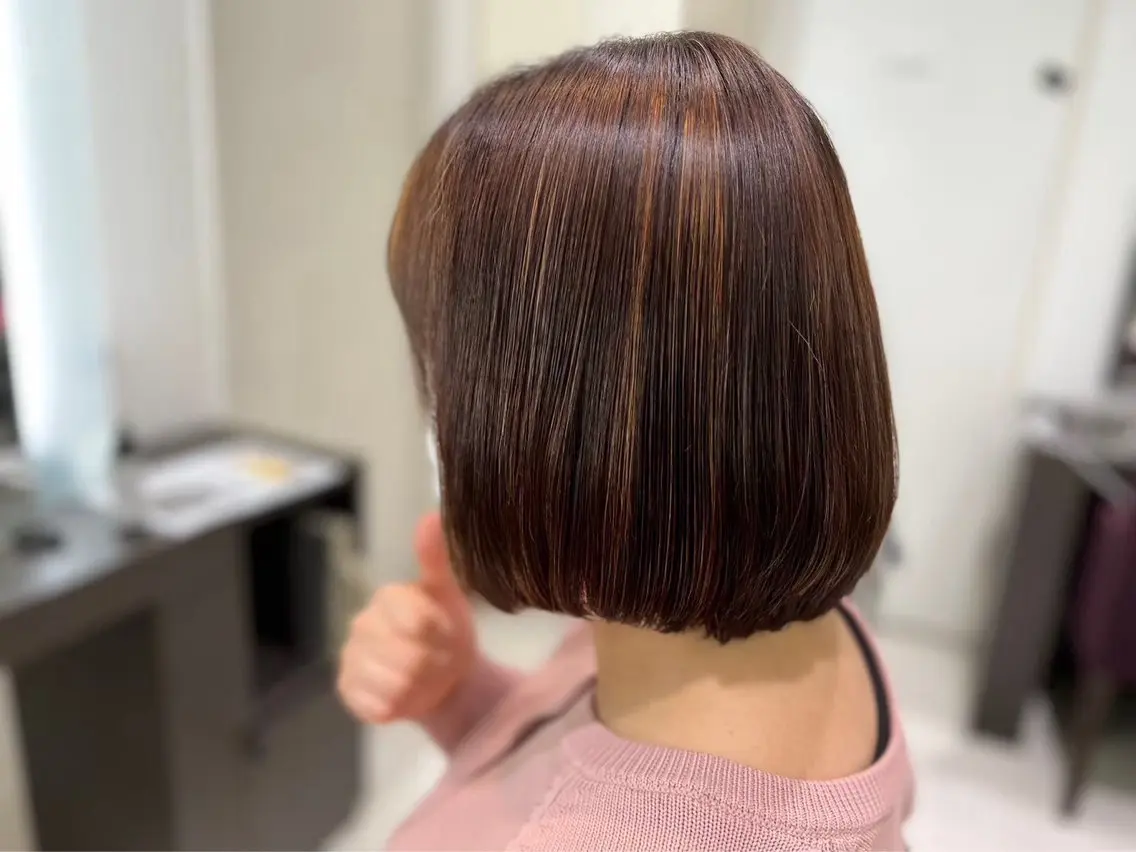 ミディアム カラー ボブ ✂️SOCIE上大岡 🐶飯田 萌香✂️のヘアスタイル
