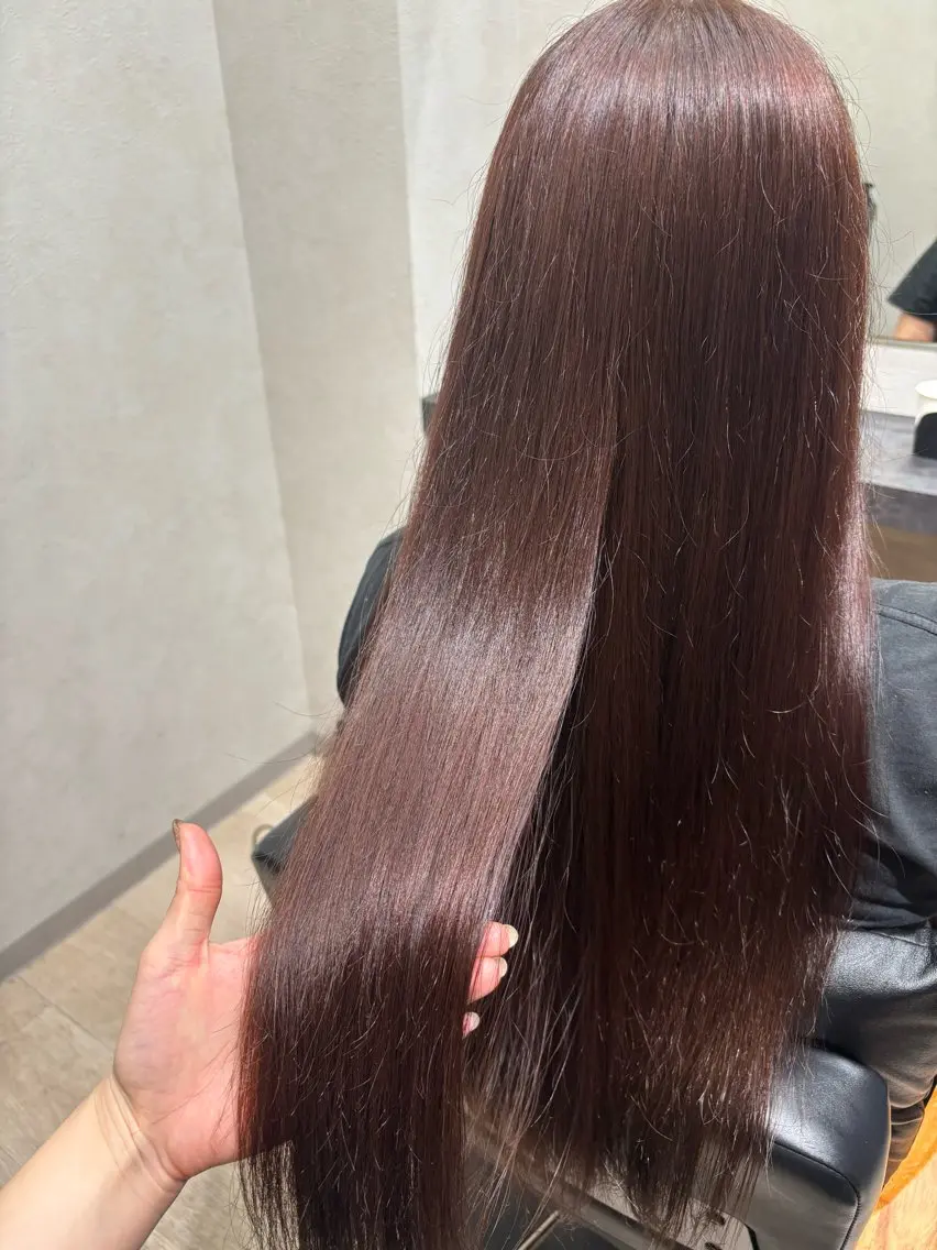 ロング ピンクブラウン ヘアカラー 山本 あゆみのエステ・リラクイメージ