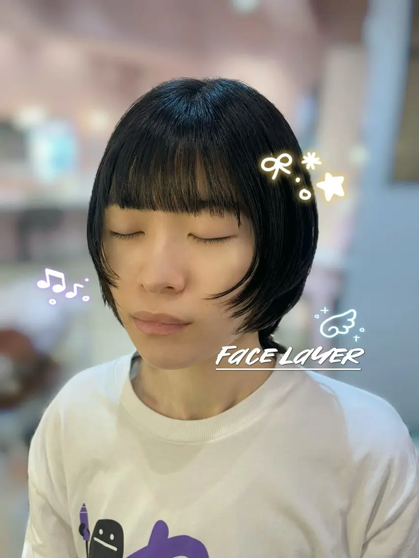 ミディアム レイヤーカット カット 韓国風／ハイトーン カラー AYAKAのヘアスタイル