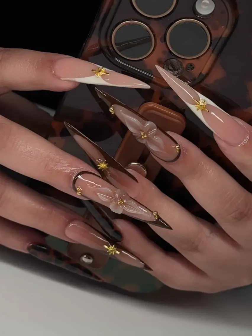 ネイル 韓国ネイル マグネットネイル 持ち込み ハンドネイル Dyo Nail_Royalのネイルデザイン