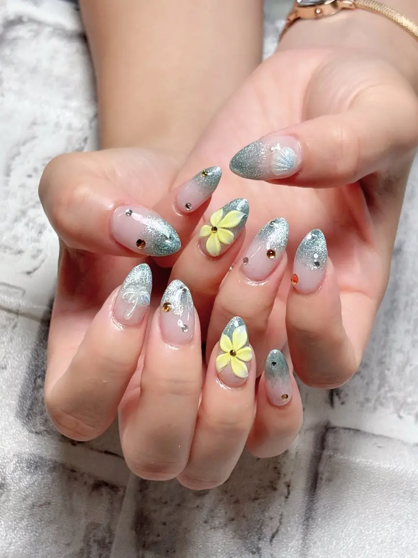 ネイル ハンドネイル 💅ネイルハウス🏡 🎀TOMO🎀のネイルデザイン