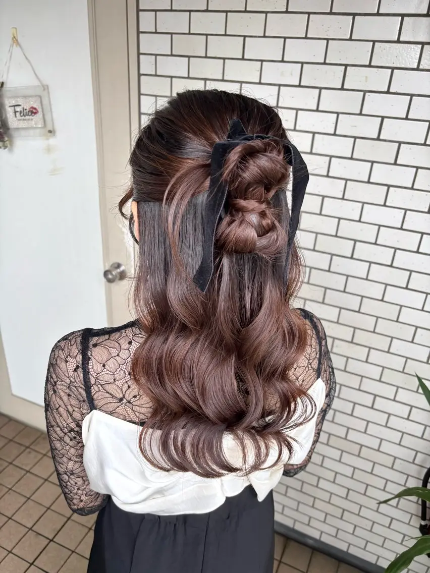 ヘアアレンジ ハーフアップ ヘアセット 🌺ヘアメイク SYOKA🌺のヘアスタイル