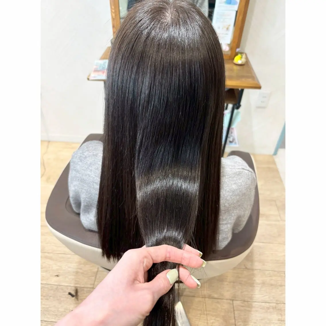ロング はしもと あかりのヘアスタイル