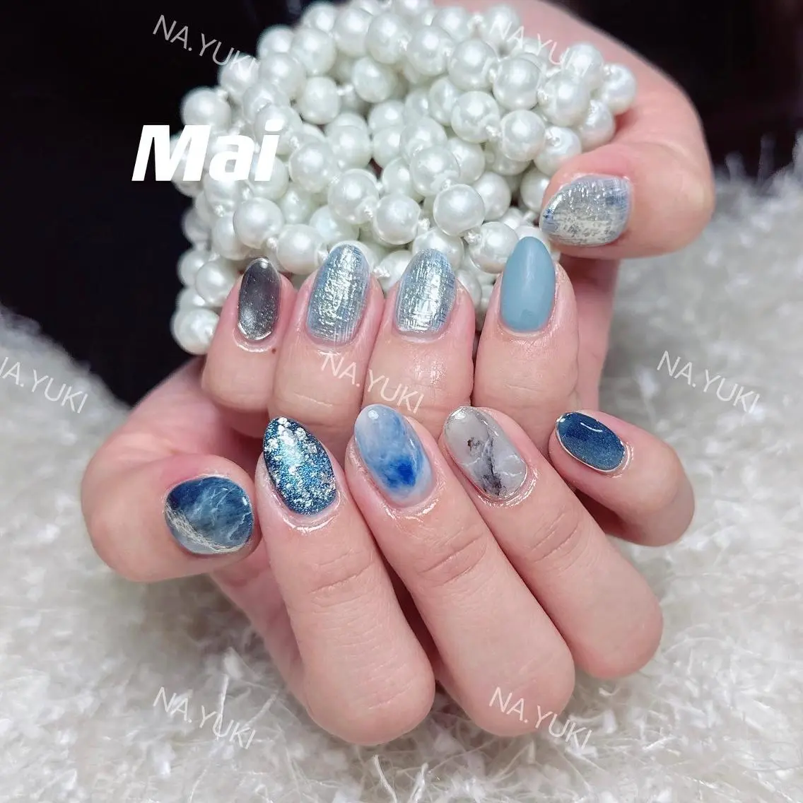 ネイル ハンドネイル 🦋 Queenieのネイルデザイン
