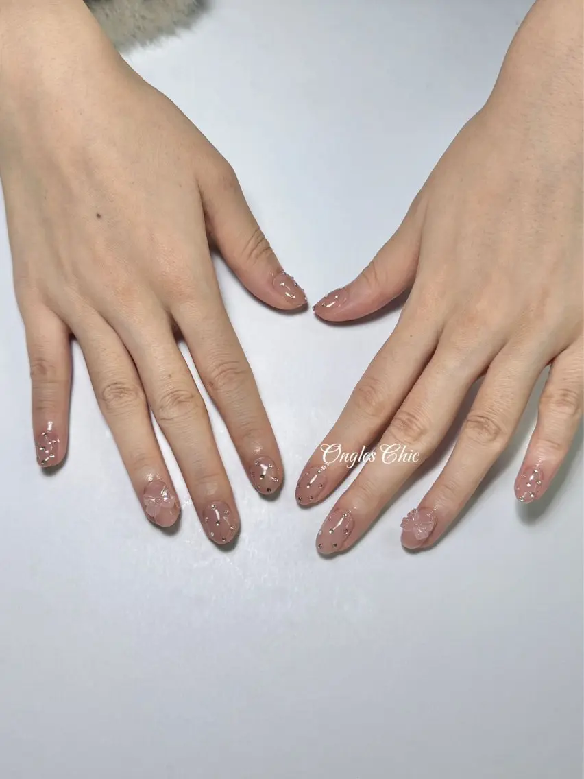 ネイル ハンドネイル ongles chicのネイルデザイン