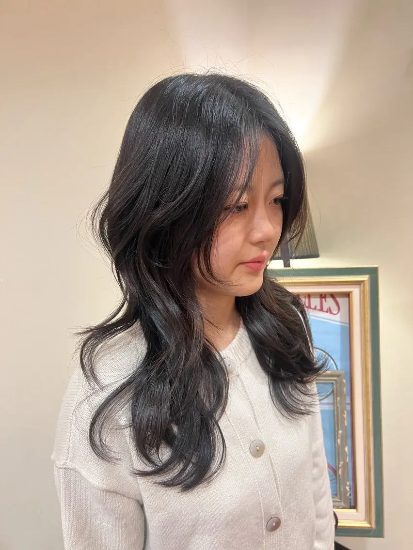 ロング レイヤーカット カット 韓国スタイル🫧 サーシャのヘアスタイル