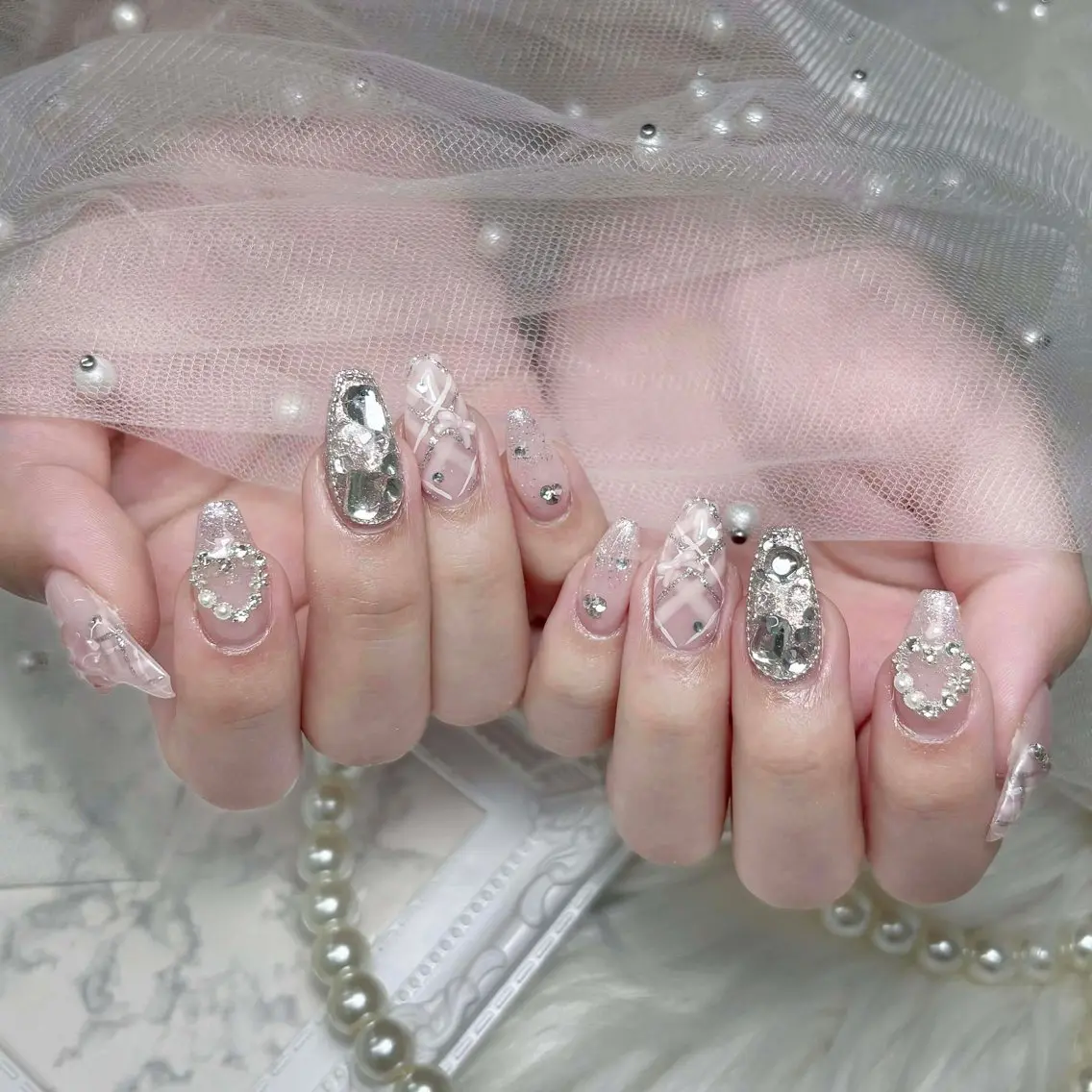 ネイル ハンドネイル ハンドケア Yumi chan Novaのネイルデザイン